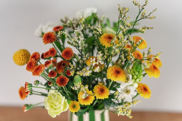 Letterbox Fresh Flower Autumn Botanical Posy